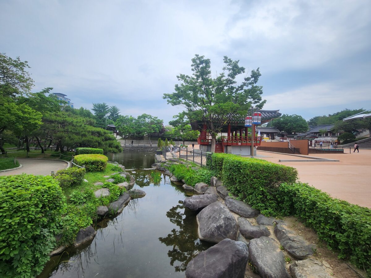 Namsangol garden in Seoul — natal chart timing and the cycle that changes the ground you're standing on