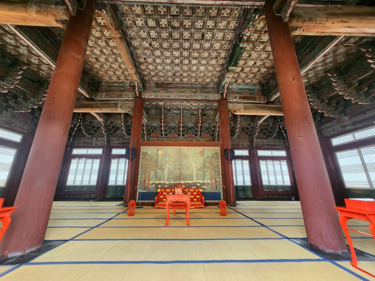 Tarot vs K-Saju — Geunjeongjeon Hall Gyeongbokgung Palace Seoul