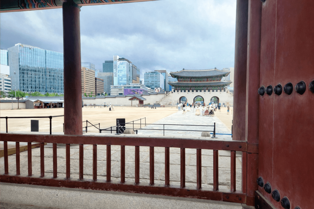 K-Saju Korean philosophy Gwanghwamun Palace Seoul